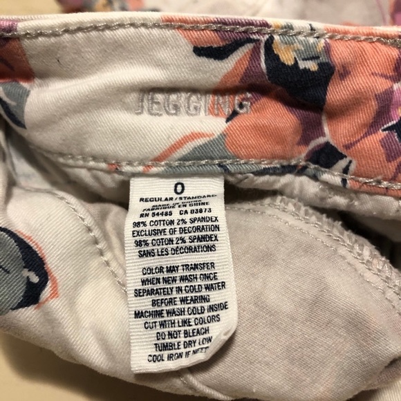American Eagle Stretch Jeggings, florals, size 0 - Picture 4 of 6